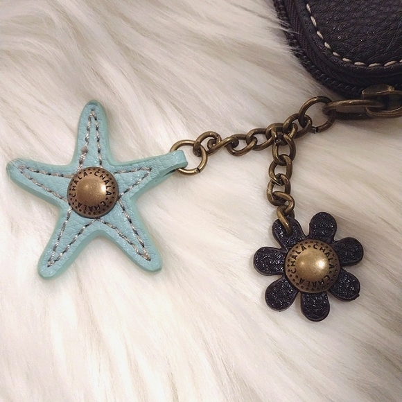 Chala Starfish Sand Dollar Convertible Phone Crossbody Bag - Picture 6 of 16